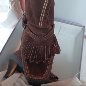 Aerosoles Brown Suede Booties with Adorable Tassel Details!